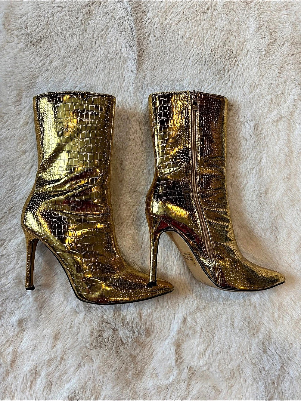 Metallic Gold Pointed-Toe Heeled Boots